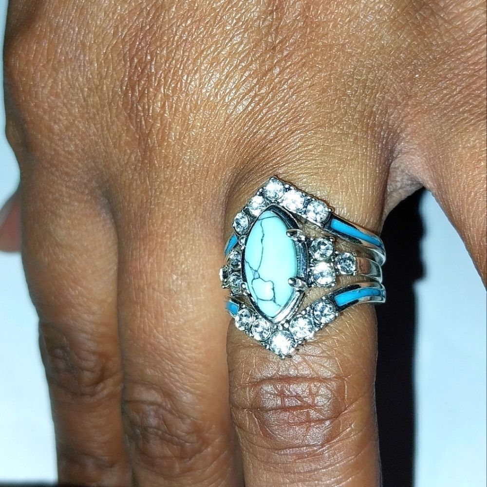 Absolutely gorgeous 3pc vintage ring set sz.6
